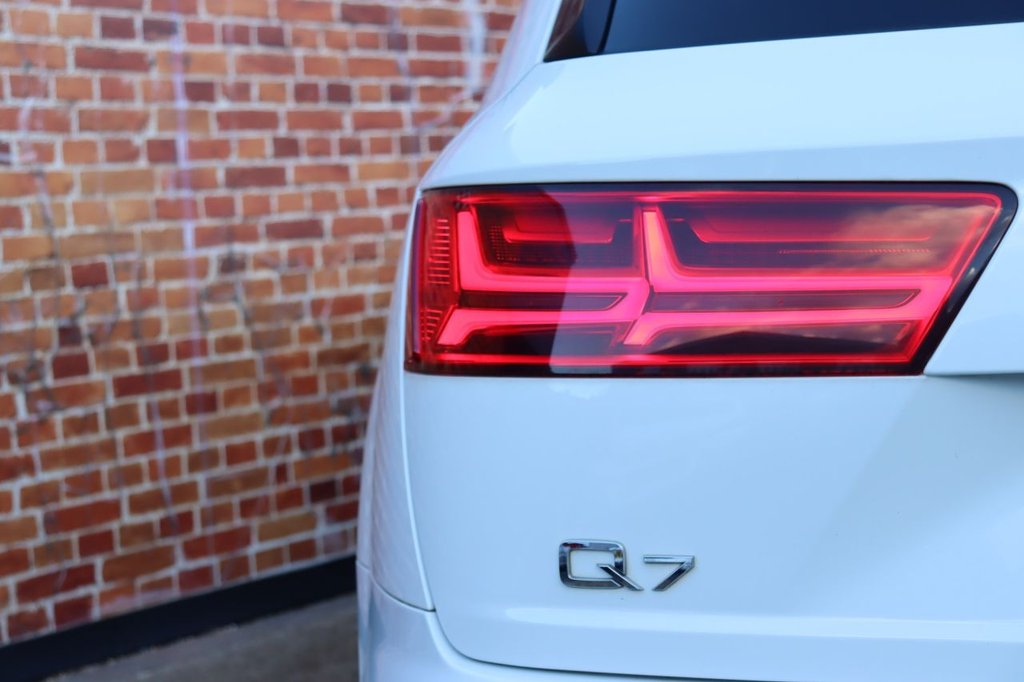 Used Audi Q7 2016 for sale - 76698497: Photo 27