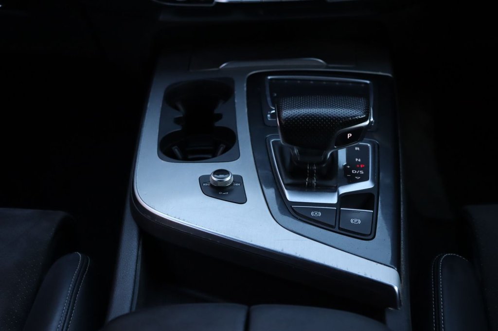 Used Audi Q7 2016 for sale - 76698497: Photo 30