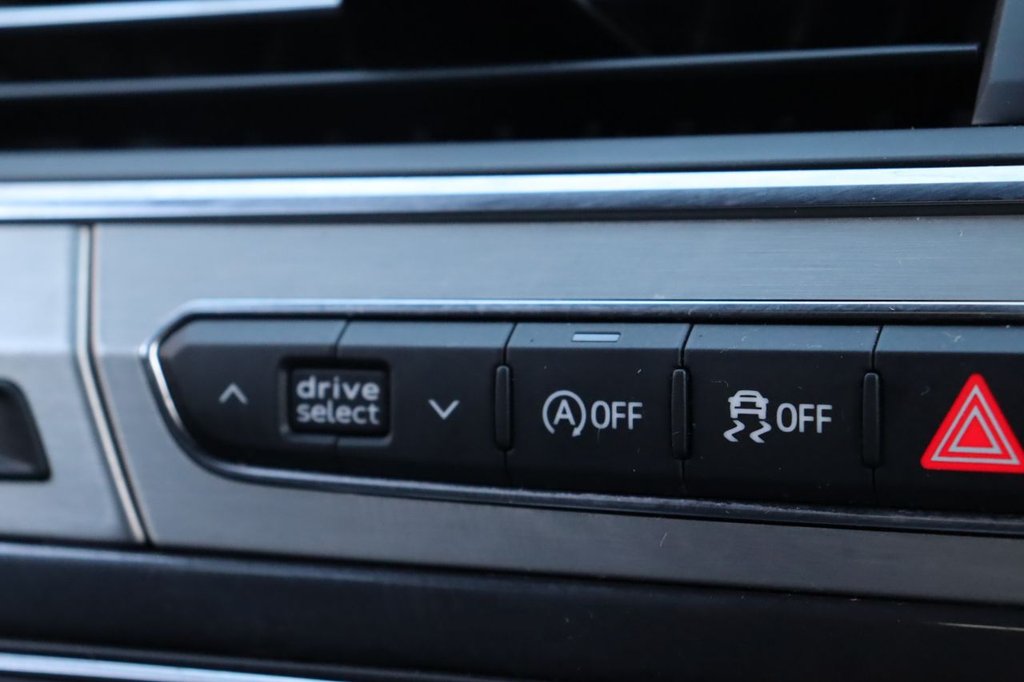 Used Audi Q7 2016 for sale - 76698497: Photo 35