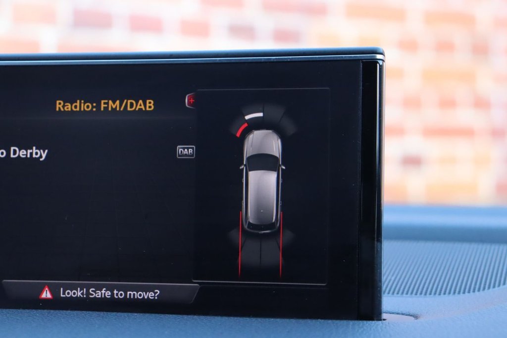 Used Audi Q7 2016 for sale - 76698497: Photo 43