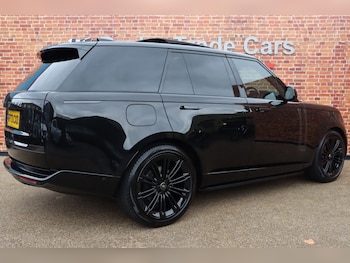 Used Land Rover Range Rover 2023 for sale - 75612975: Photo