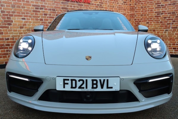 Used Porsche 911 2021 for sale - 76241358: Photo 14
