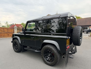 Used Land Rover Defender 2014 for sale - 78530506: Photo