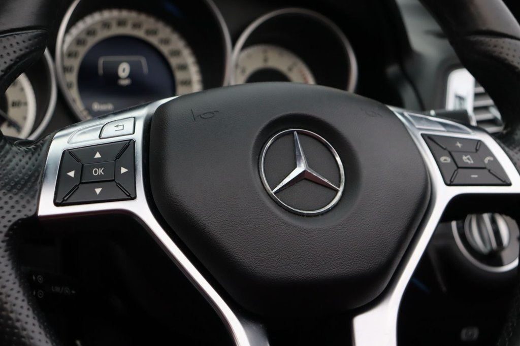 Used Mercedes-Benz E Class 2014 for sale - 76595930: Photo 31