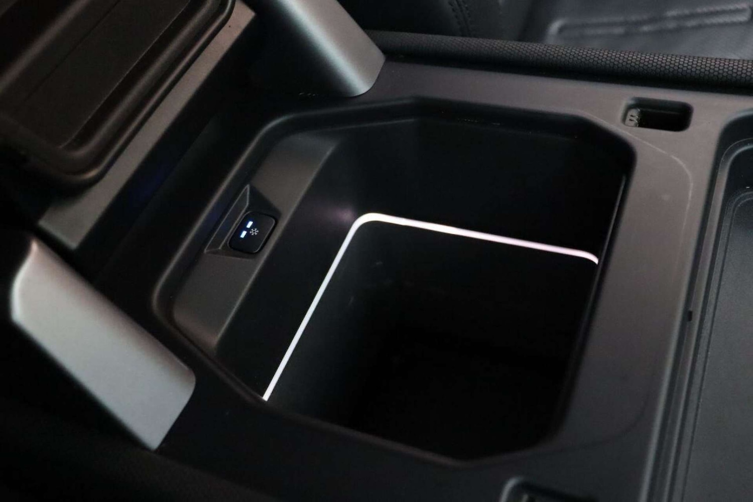 Used Land Rover Defender 2021 for sale - 77519255: Photo 40