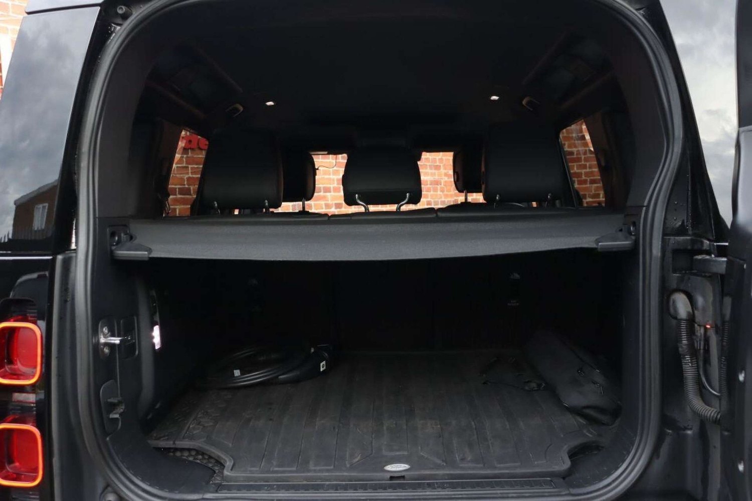 Used Land Rover Defender 2021 for sale - 77519255: Photo 47