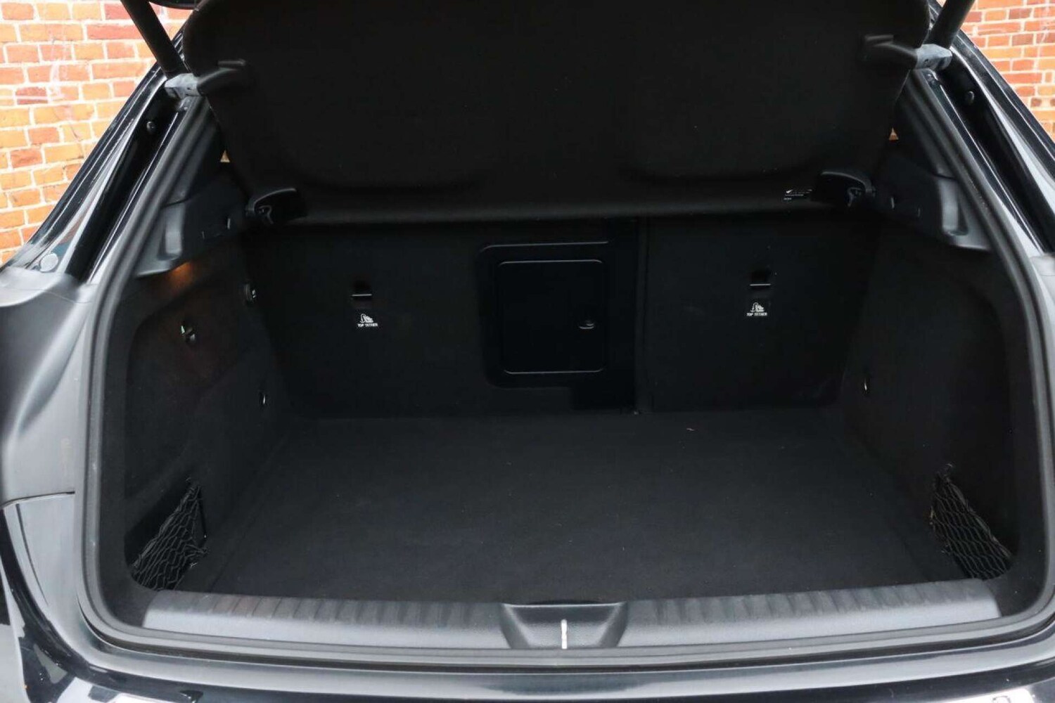 Used Mercedes-Benz GLA 2014 for sale - 77519231: Photo 41