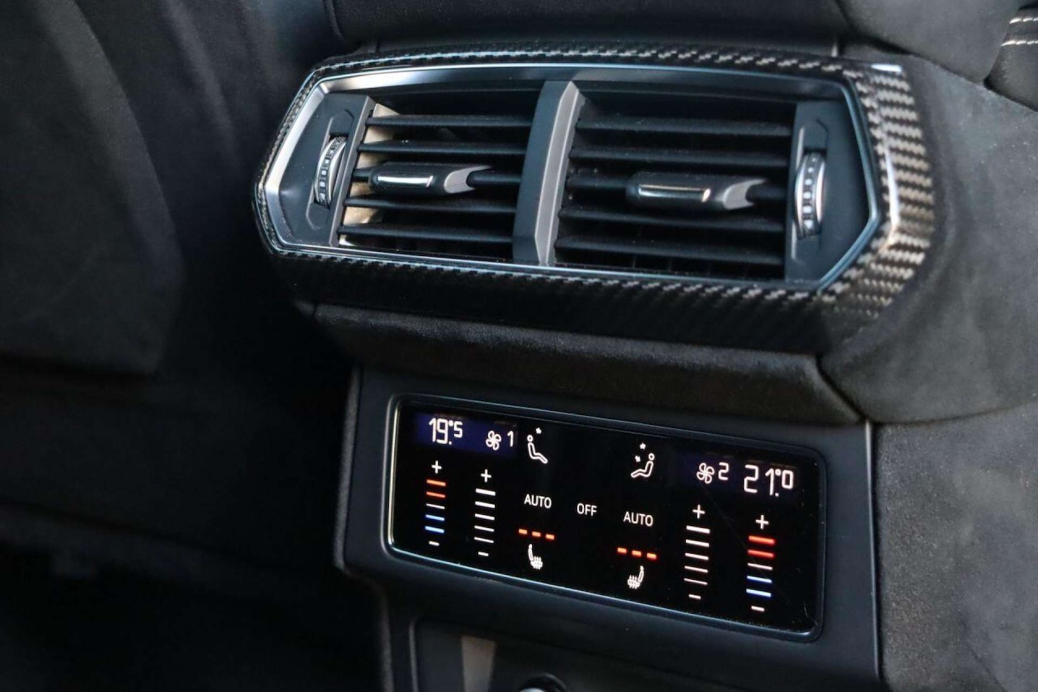 Used Lamborghini Urus 2024 for sale - 77519296: Photo 27