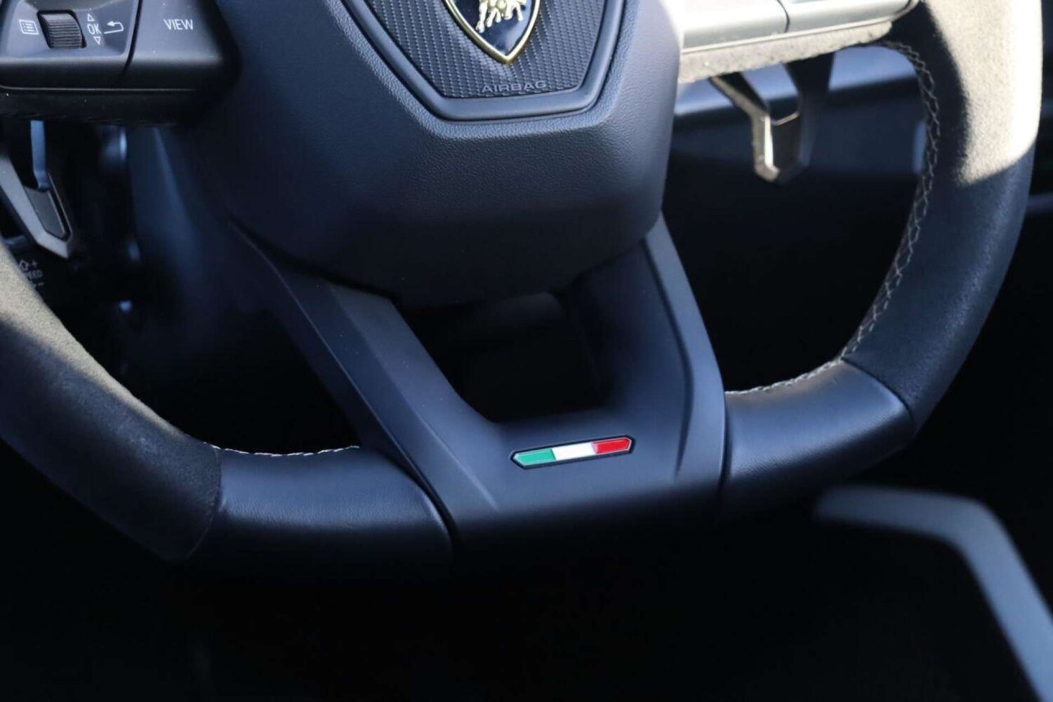 Used Lamborghini Urus 2024 for sale - 77519296: Photo 8