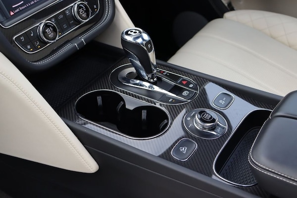 Used Bentley Bentayga 2019 for sale - 73983998: Photo 11
