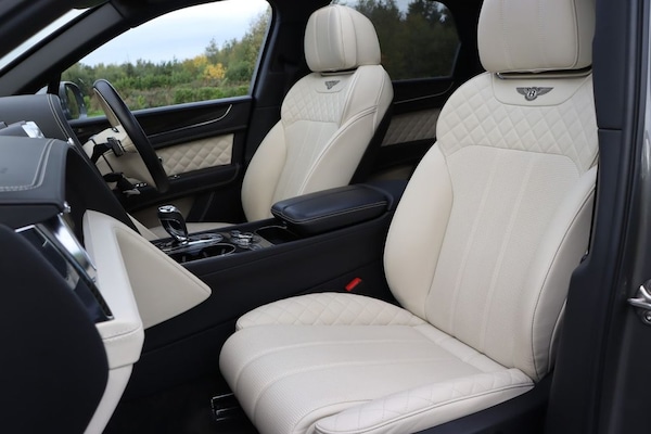 Used Bentley Bentayga 2019 for sale - 73983998: Photo 15