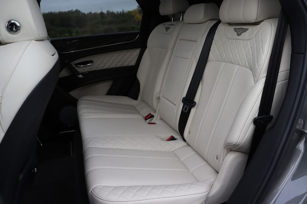 Used Bentley Bentayga 2019 for sale - 73983998: Photo 19
