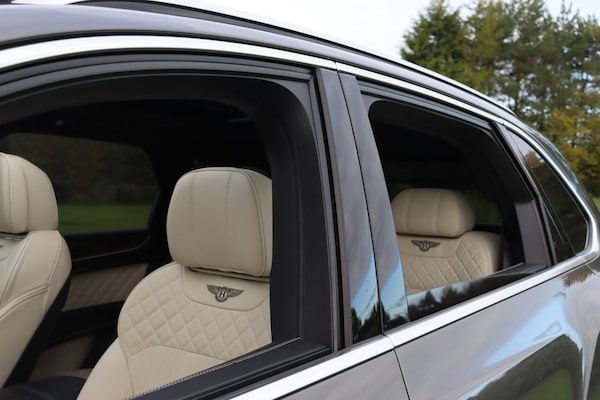 Used Bentley Bentayga 2019 for sale - 73983998: Photo 21