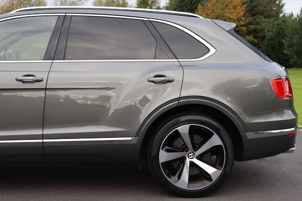 Used Bentley Bentayga 2019 for sale - 73983998: Photo 23