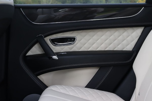 Used Bentley Bentayga 2019 for sale - 73983998: Photo 26