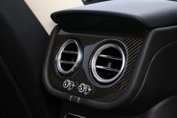 Used Bentley Bentayga 2019 for sale - 73983998: Photo 29