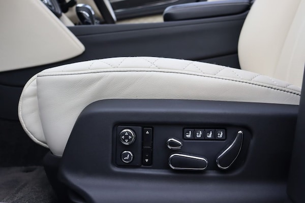 Used Bentley Bentayga 2019 for sale - 73983998: Photo 30
