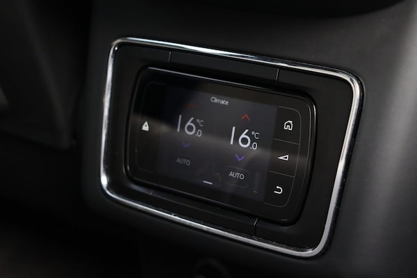 Used Bentley Bentayga 2019 for sale - 73983998: Photo 33