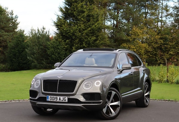 Used Bentley Bentayga 2019 for sale - 73983998: Photo 3