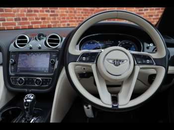 Used Bentley Bentayga 2019 for sale - 73983998: Photo