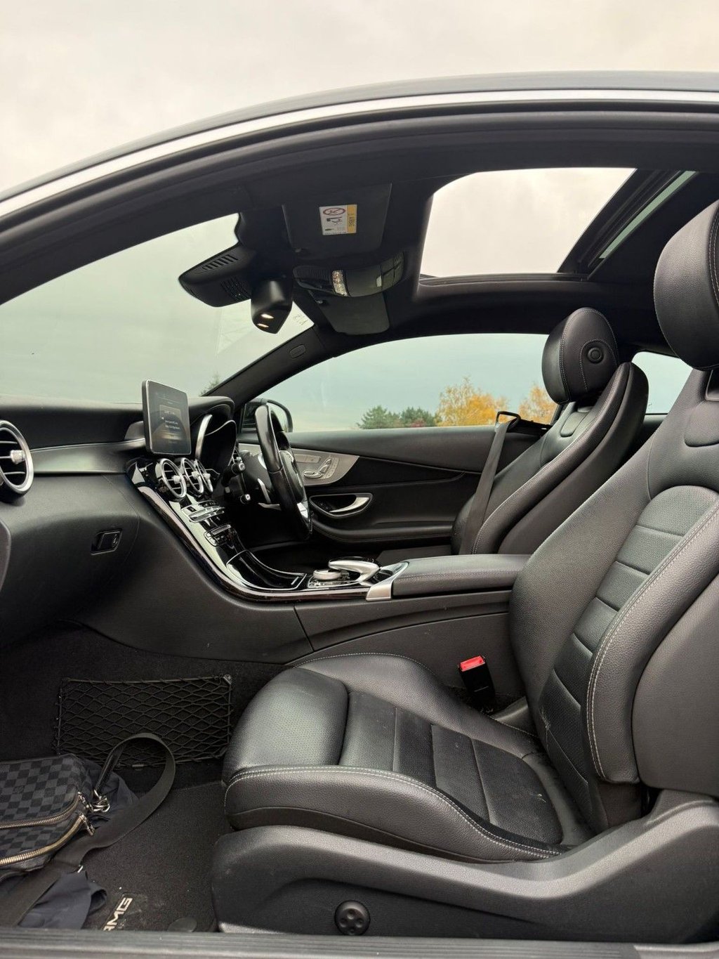 Used Mercedes-Benz C Class 2017 for sale - 76509897: Photo 4