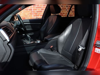 Used BMW 3 Series 2018 for sale - 75462212: Photo