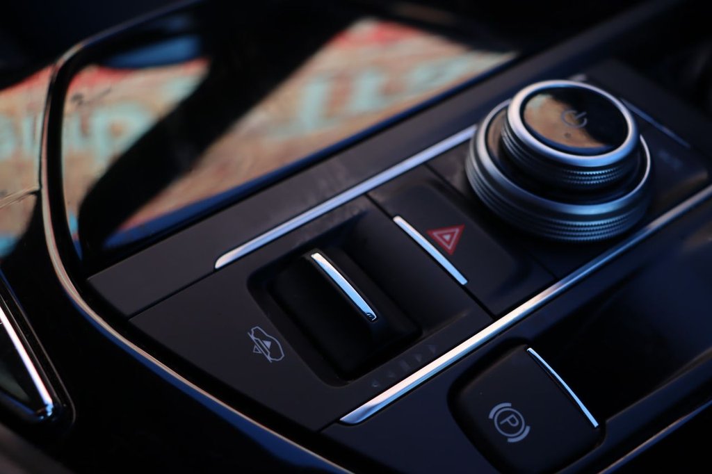 Used Maserati Levante 2021 for sale - 77122329: Photo 29