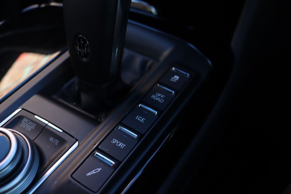 Used Maserati Levante 2021 for sale - 77122329: Photo 37