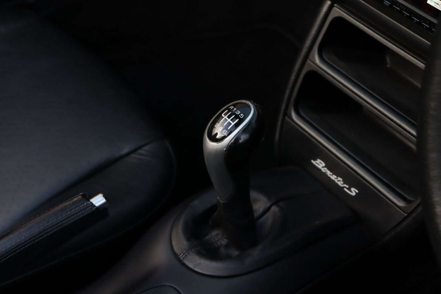 Used Porsche Boxster 2002 for sale - 77519306: Photo 32