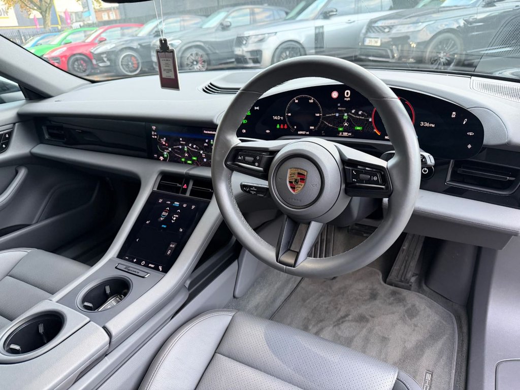 Used Porsche Taycan 2021 for sale - 76510105: Photo 11