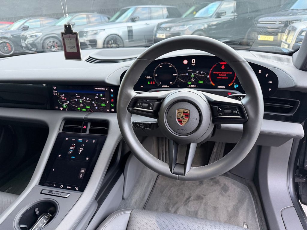 Used Porsche Taycan 2021 for sale - 76510105: Photo 9