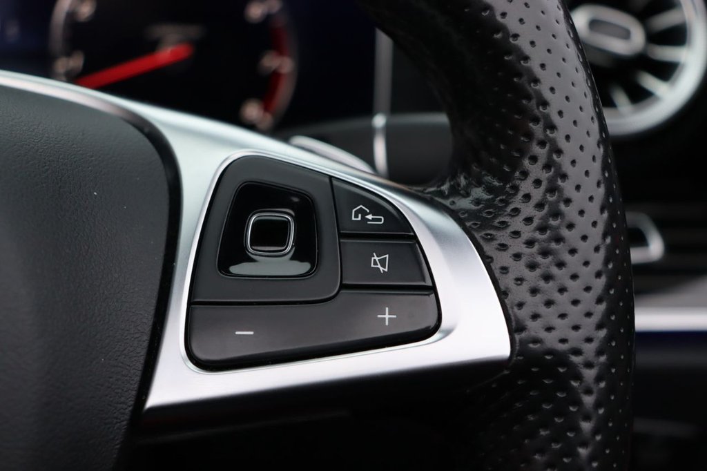 Used Mercedes-Benz E Class 2017 for sale - 77451575: Photo 35