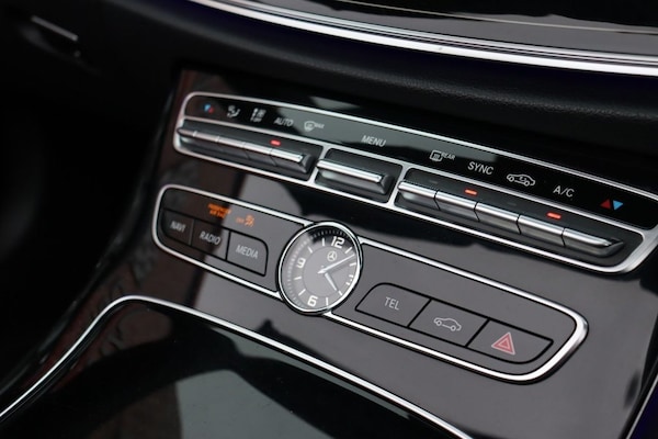 Used Mercedes-Benz E-Class 2017 for sale - 76185563: Photo 40
