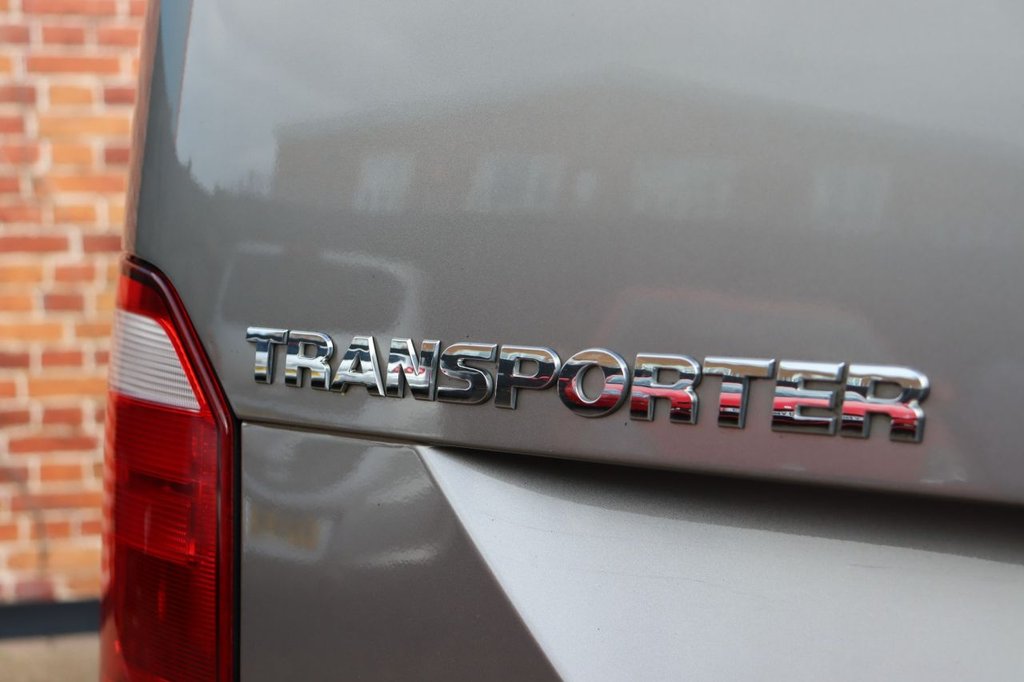 Used Volkswagen Transporter 2017 for sale - 76356665: Photo 12