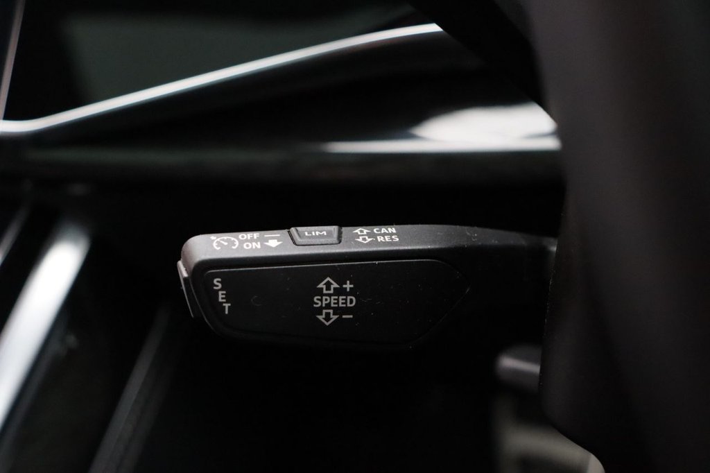 Used Audi SQ8 2021 for sale - 76510083: Photo 34