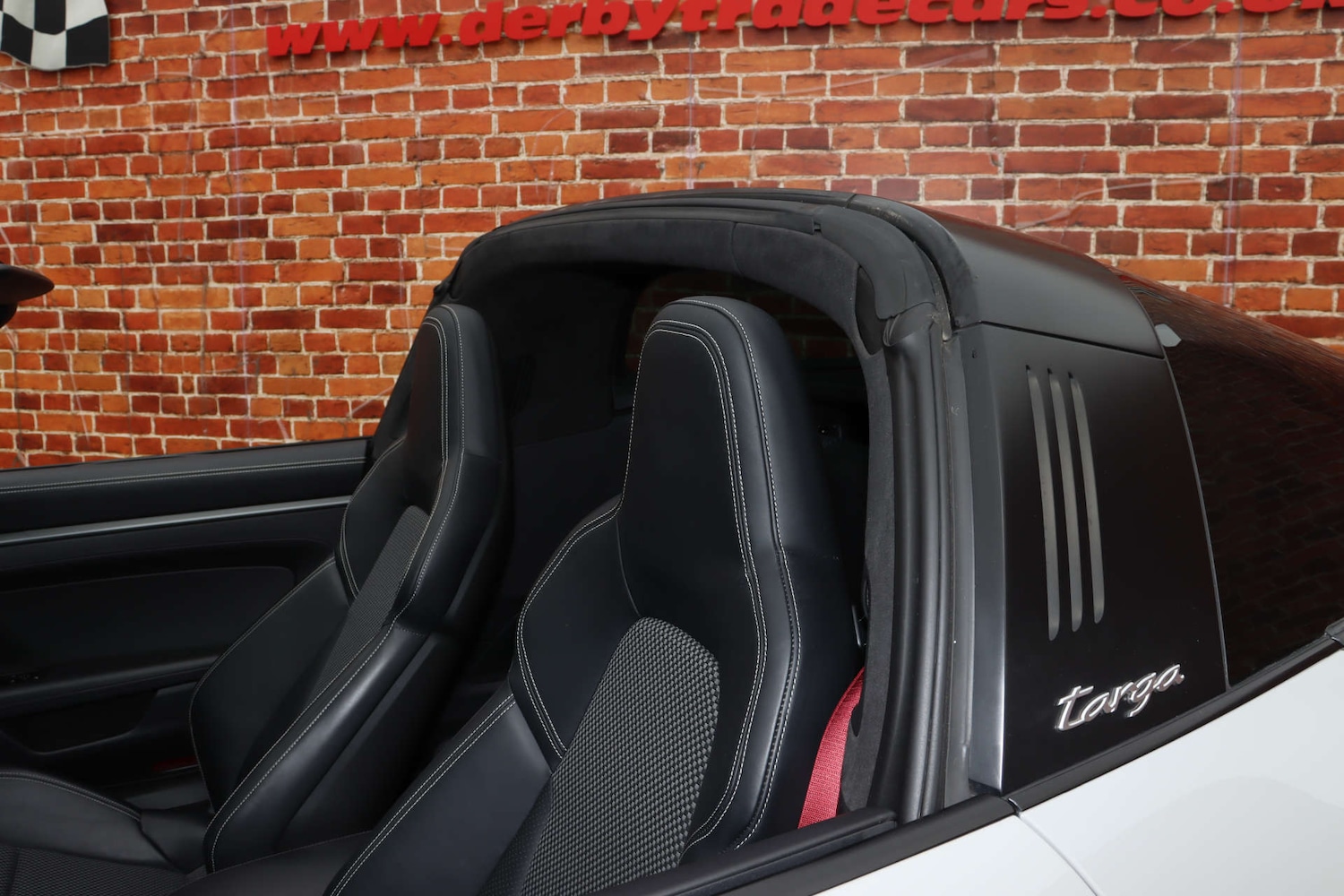 Used Porsche 911 2021 for sale - 77877335: Photo 42