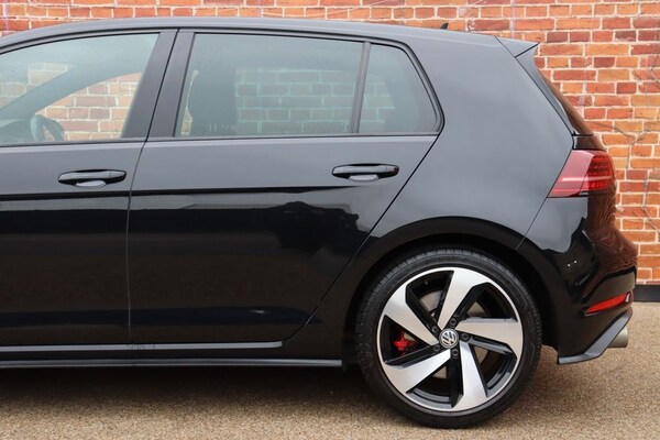 Used Volkswagen Golf 2017 for sale - 76267340: Photo 21