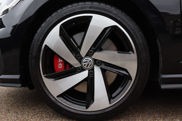 Used Volkswagen Golf 2017 for sale - 76267340: Photo 9