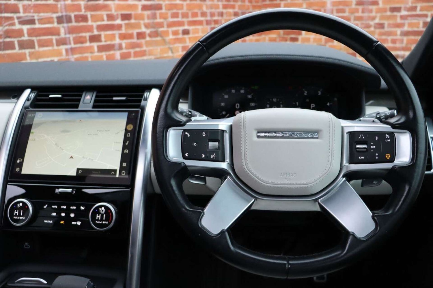 Used Land Rover Discovery 2022 for sale - 77519277: Photo 4