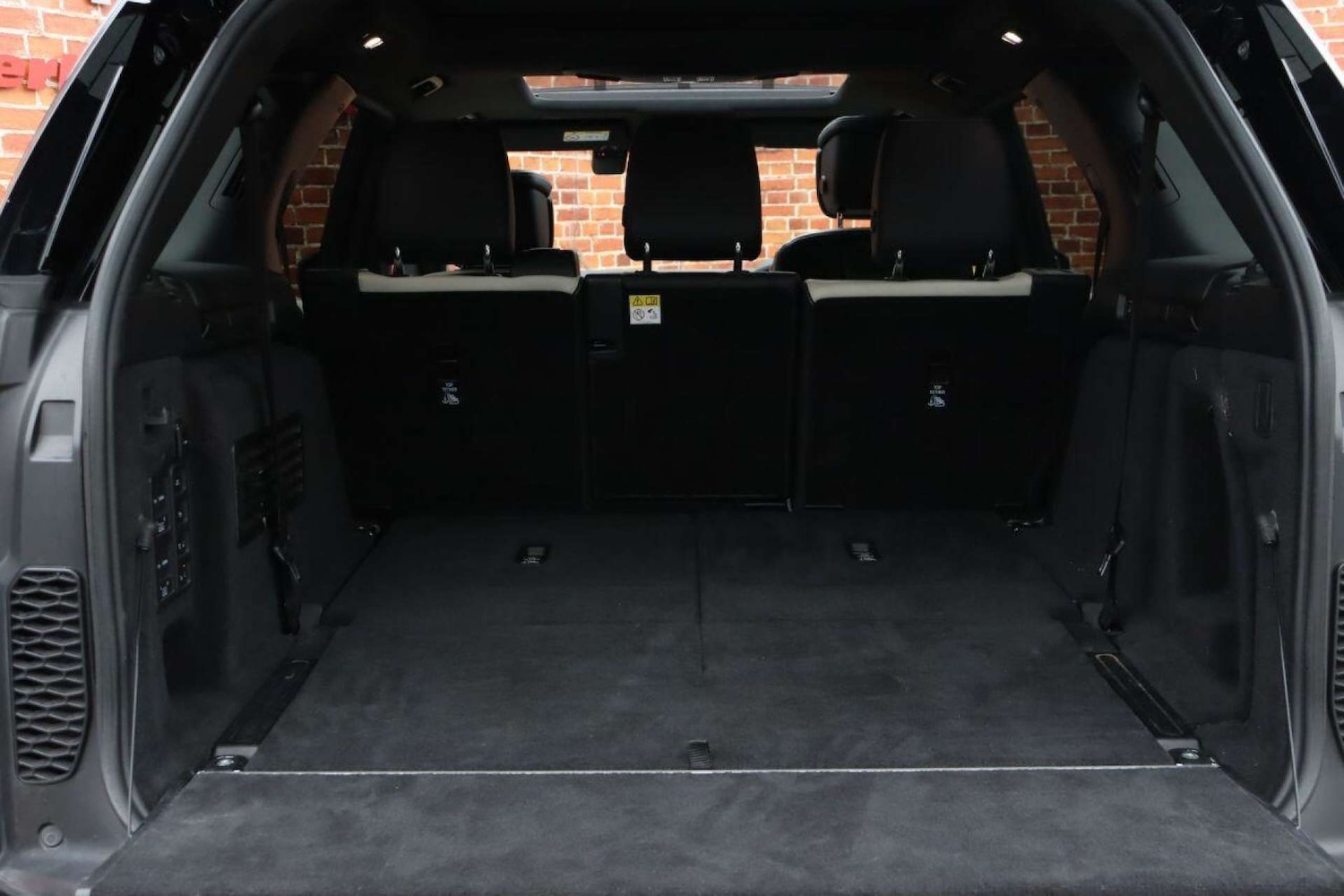 Used Land Rover Discovery 2022 for sale - 77519277: Photo 49