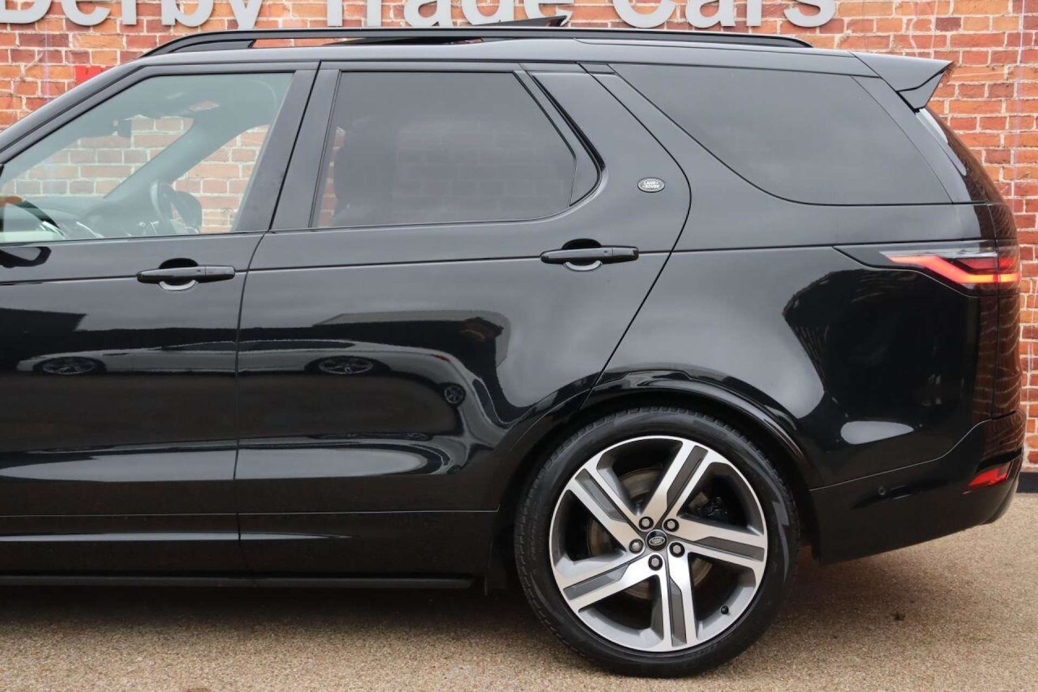 Used Land Rover Discovery 2022 for sale - 77519277: Photo 7