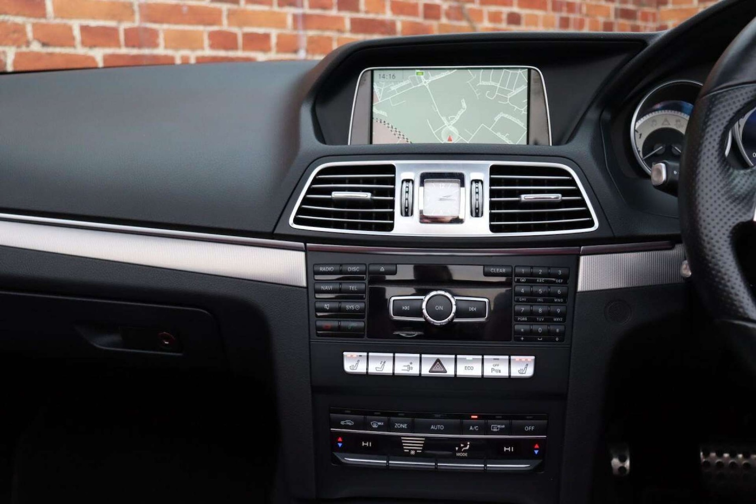 Used Mercedes-Benz E Class 2014 for sale - 77519279: Photo 24