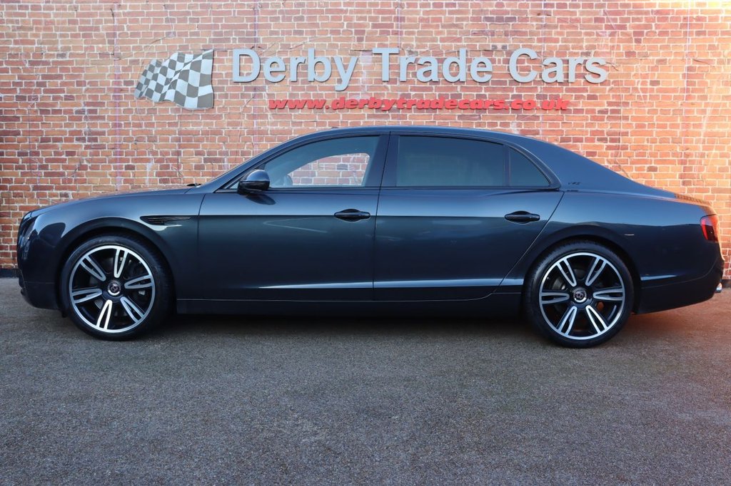 Used Bentley Flying Spur 2017 for sale - 76798064: Photo 2