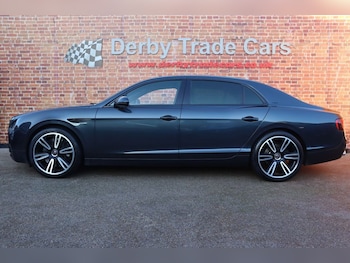 Used Bentley Flying Spur 2017 for sale - 76798064: Photo