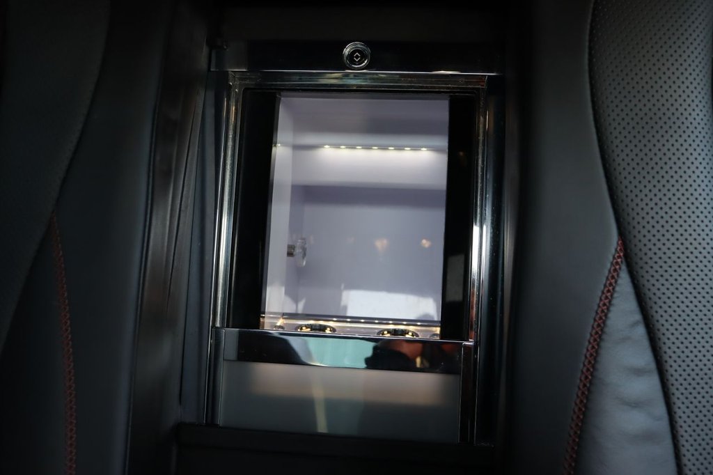 Used Bentley Flying Spur 2017 for sale - 76798064: Photo 41