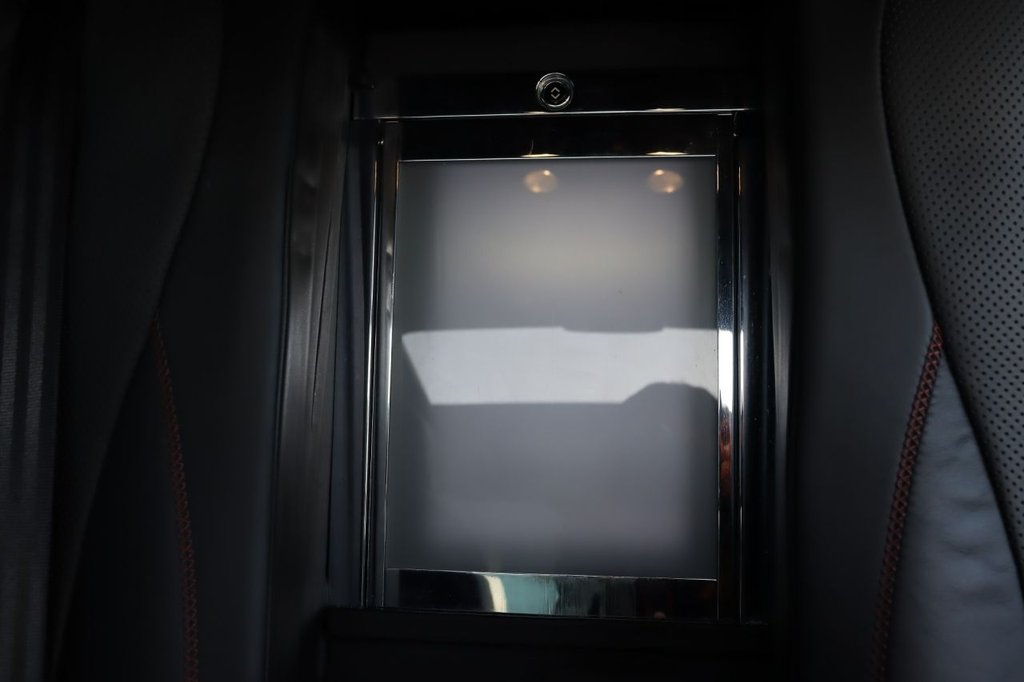 Used Bentley Flying Spur 2017 for sale - 76798064: Photo 43