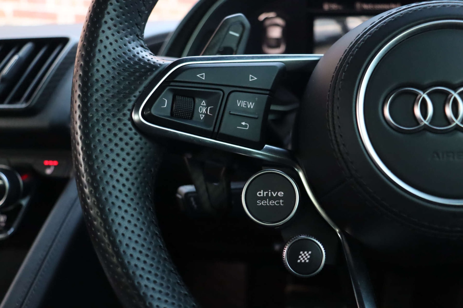 Used Audi R8 2018 for sale - 78030933: Photo 25