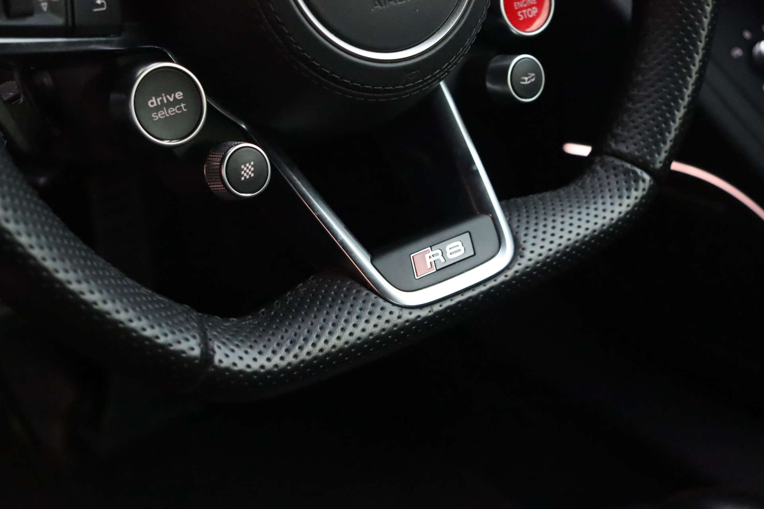 Used Audi R8 2018 for sale - 78030933: Photo 39