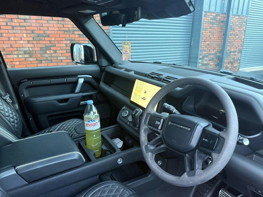 Used Land Rover Defender 2022 for sale - 77388827: Photo 14