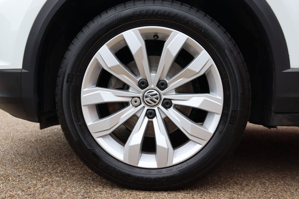 Used Volkswagen T-Roc 2018 for sale - 76223992: Photo 15